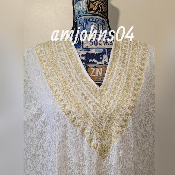 Gorgeous Cream & Gold Embroidered V- Neck Lace Kaftan Dress - Picture 2 of 6
